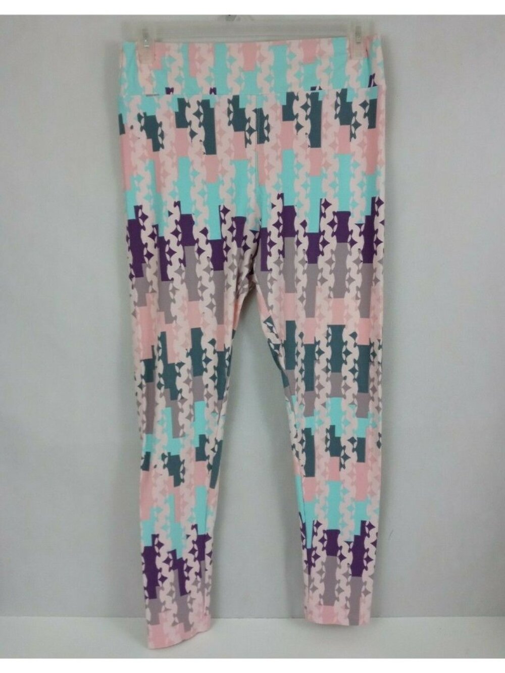 New LuLaRoe Tall & Curvy Leggings Multi-Color Pastel Mosaic Design